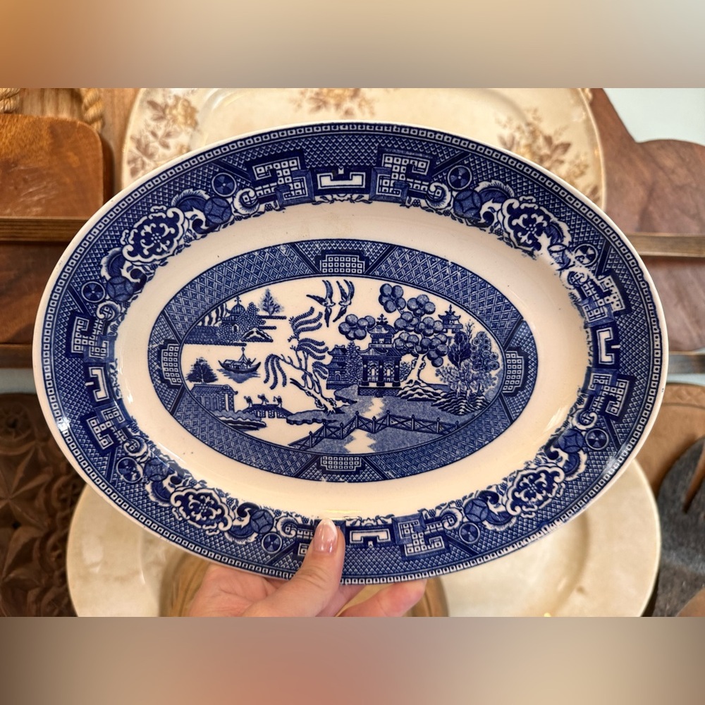 Vintage Homer Laughlin Blue Willow Oval Dish Blue and White